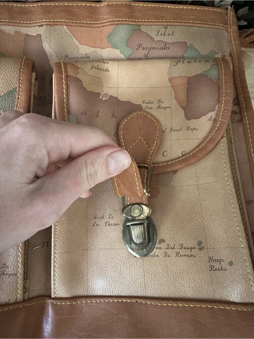 Vintage 1980s Gitano Duffel Bag World Map Travel Beige Carryon Luggage Tag - Picture 7 of 10